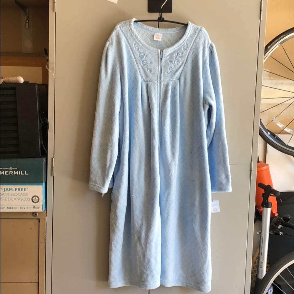Croft & Barrow Night dress--Like new, no tags